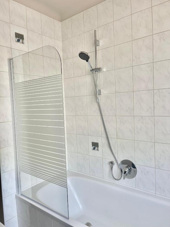 Homely Stay Apartment 2 سانت بولتن المظهر الخارجي الصورة